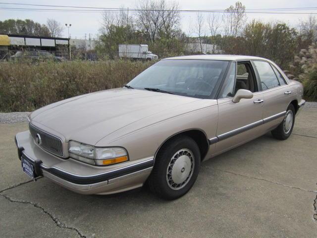 1993 Buick LeSabre 4WD 4dr 1500 LT 4x4 SUV