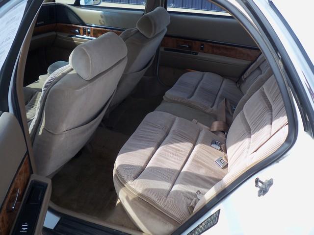 1993 Buick LeSabre SLT 25