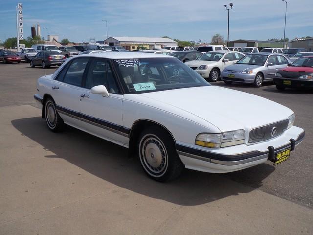 1993 Buick LeSabre SLT 25