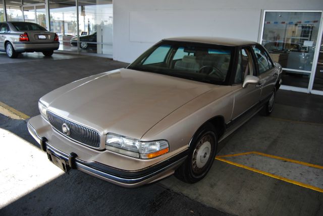 1995 Buick LeSabre SLT 25