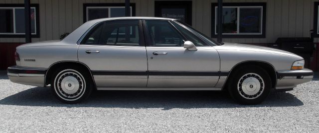 1996 Buick LeSabre SLT 25