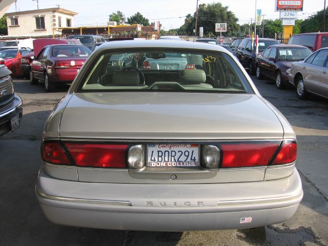 1998 Buick LeSabre SLT 25