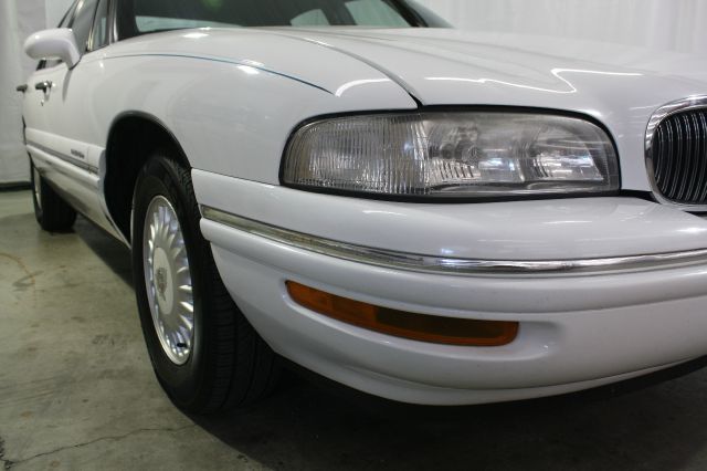 1999 Buick LeSabre SLT 25