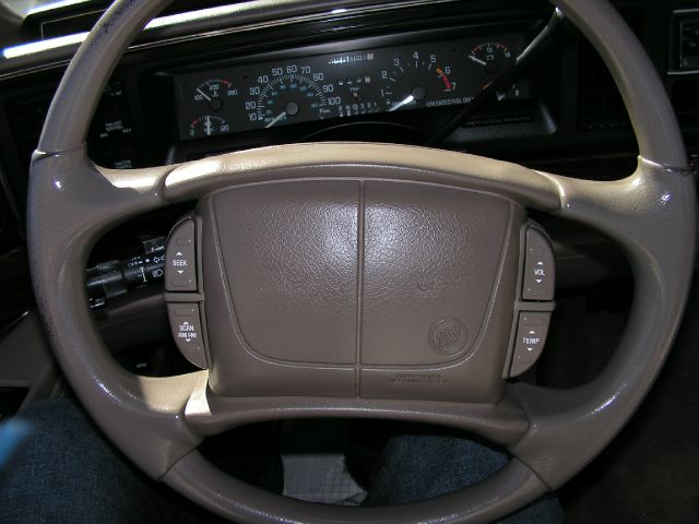 1999 Buick LeSabre SLT 25