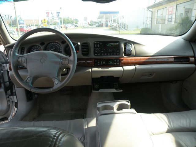 2000 Buick LeSabre SLT 25