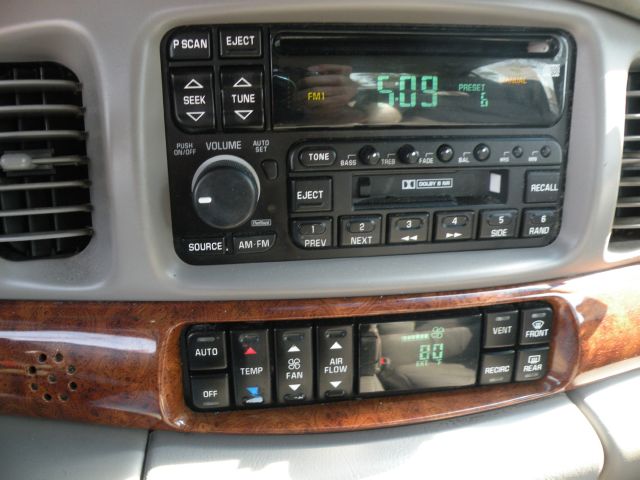 2000 Buick LeSabre SLT 25