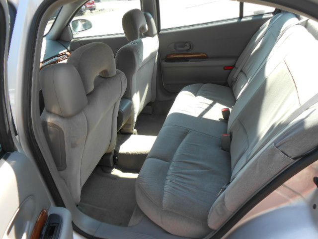 2000 Buick LeSabre 14 Box MPR