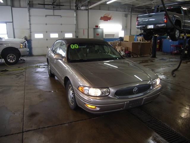 2000 Buick LeSabre 14 Box MPR