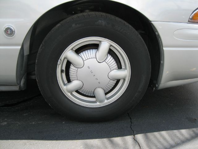 2000 Buick LeSabre SLT 25