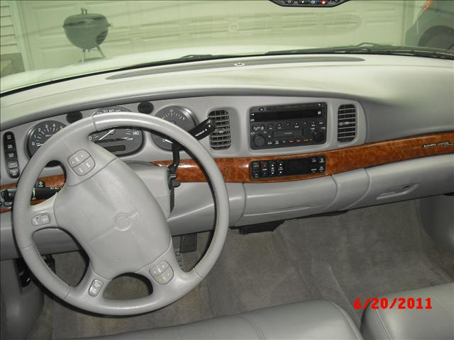 2003 Buick LeSabre SLT 25