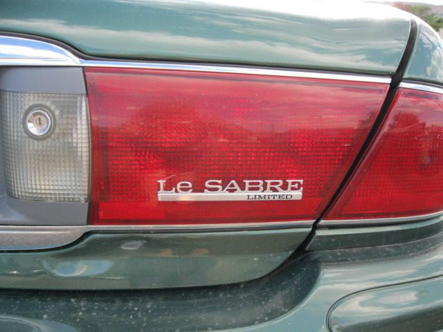 2003 Buick LeSabre SLT 25