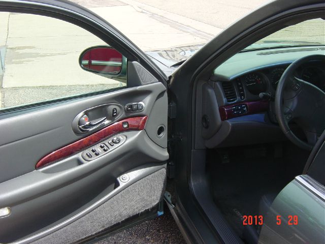 2004 Buick LeSabre SLT 25