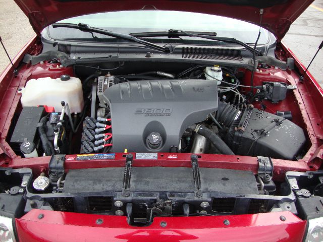 2004 Buick LeSabre SLT 25