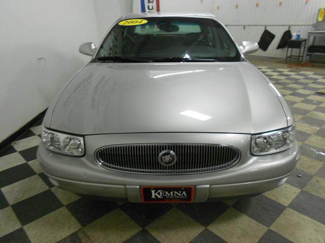 2004 Buick LeSabre SLT 25