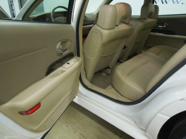 2004 Buick LeSabre SLT 25