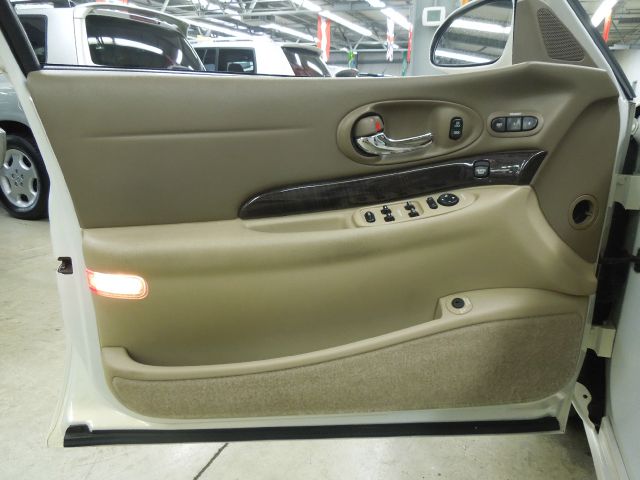 2004 Buick LeSabre SLT 25