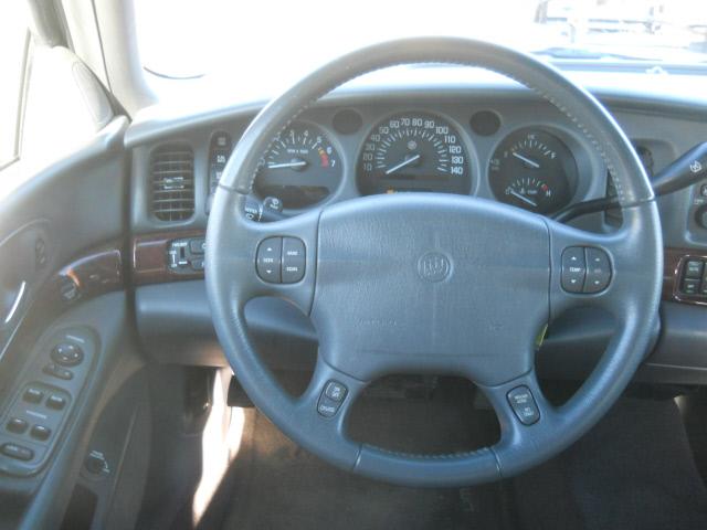 2005 Buick LeSabre SLT 25