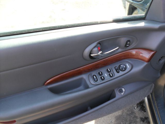 2005 Buick LeSabre 14 Box MPR