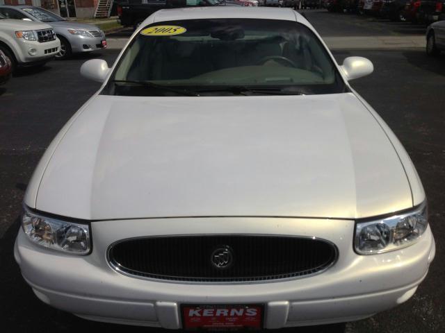 2005 Buick LeSabre GXE Sedan 4D