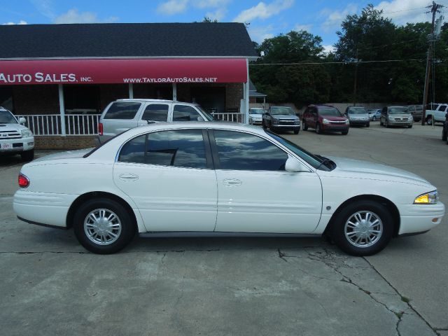 2005 Buick LeSabre SLT 25