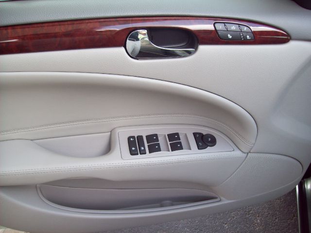 2006 Buick Lucerne MARK Levinson