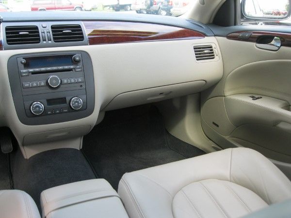 2006 Buick Lucerne MARK Levinson