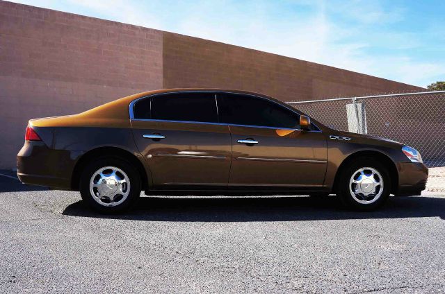 2006 Buick Lucerne GS 460 Sedan 4D