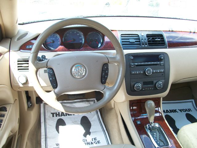 2006 Buick Lucerne GL Sedan 4D