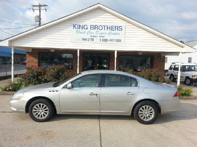 2006 Buick Lucerne GS 460 Sedan 4D