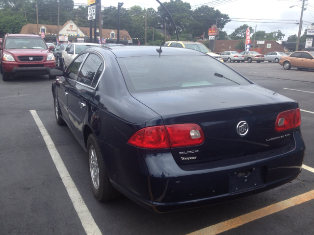 2006 Buick Lucerne GS 460 Sedan 4D