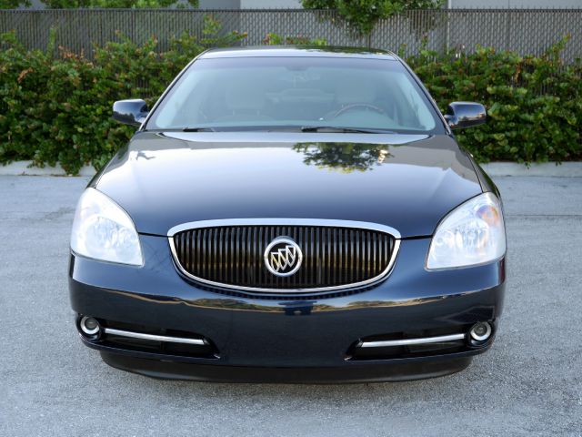 2006 Buick Lucerne SLT W/ Navigation/sunroof/dvd/20s