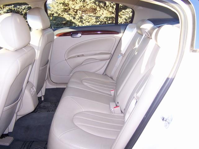 2006 Buick Lucerne 3dr Cpe Manual GS