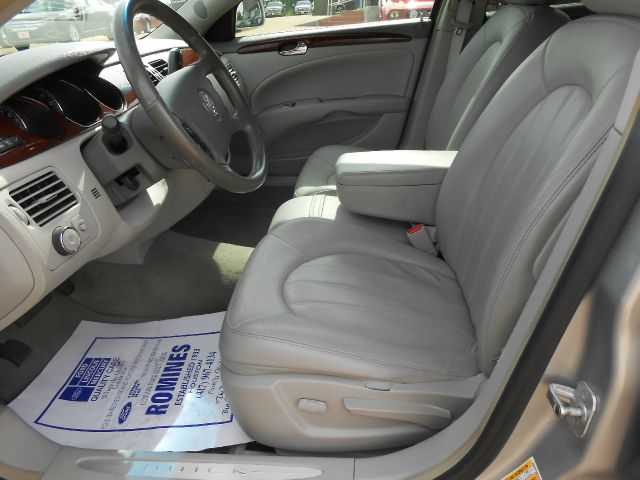 2006 Buick Lucerne MARK Levinson