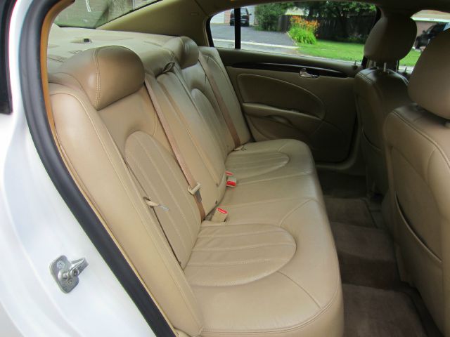 2006 Buick Lucerne GL Sedan 4D