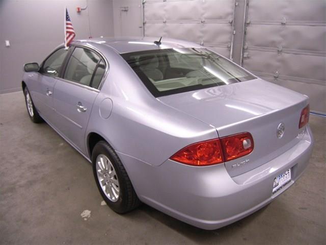 2006 Buick Lucerne GS 460 Sedan 4D