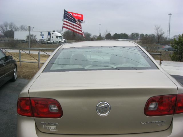 2006 Buick Lucerne GS 460 Sedan 4D