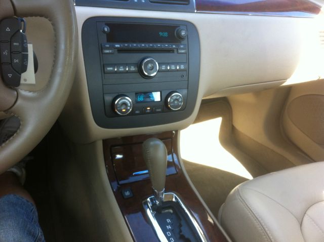 2006 Buick Lucerne MARK Levinson