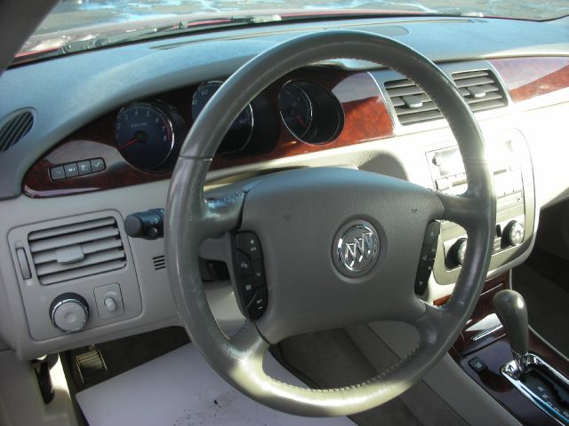 2007 Buick Lucerne GL Sedan 4D