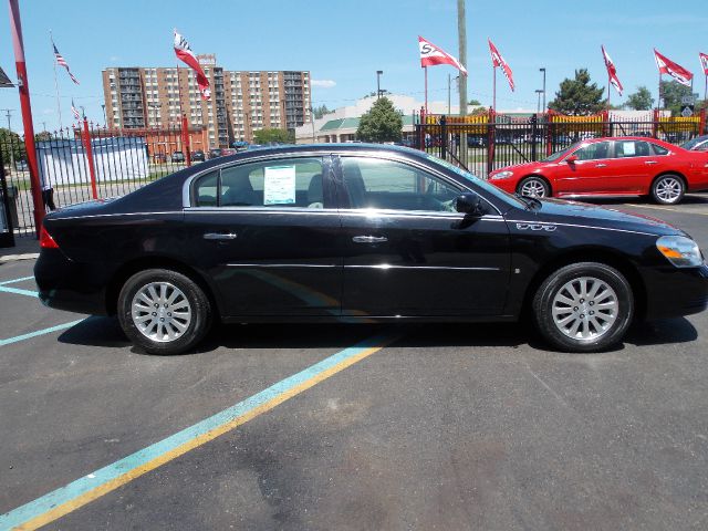 2007 Buick Lucerne GS 460 Sedan 4D