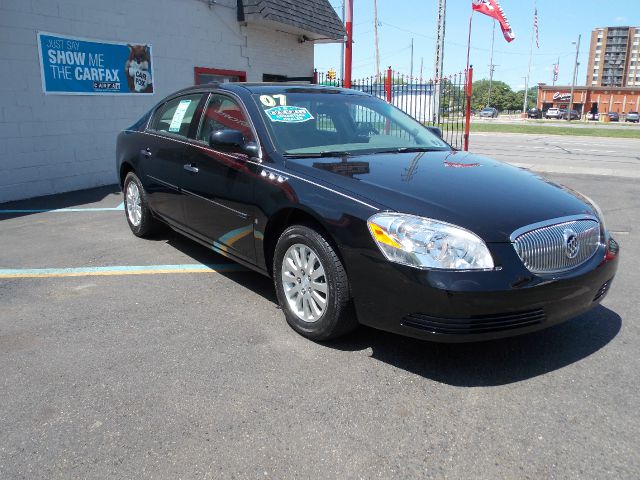 2007 Buick Lucerne GS 460 Sedan 4D