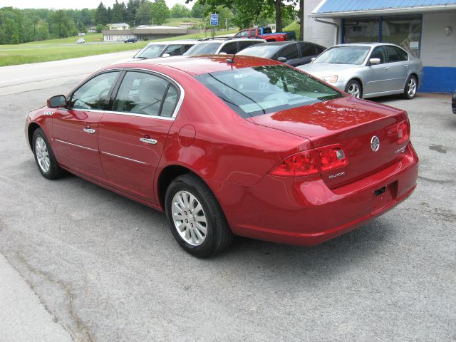 2007 Buick Lucerne GS 460 Sedan 4D