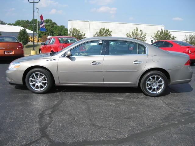 2007 Buick Lucerne Navigation W/mark Levinson