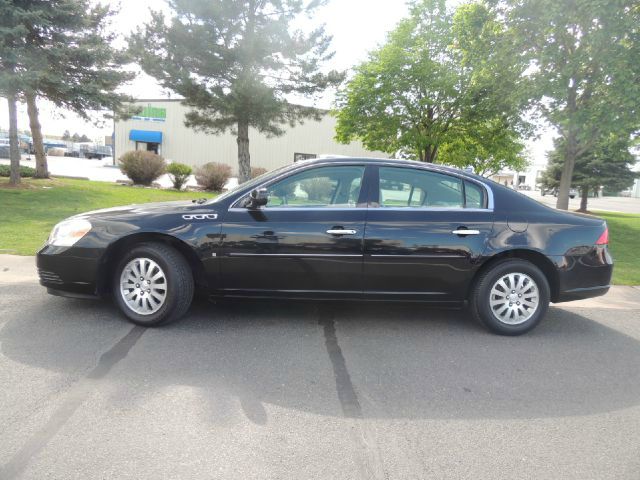 2007 Buick Lucerne GS 460 Sedan 4D