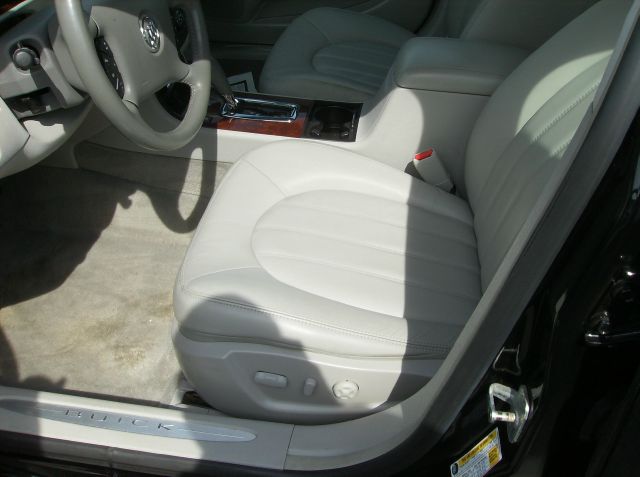 2007 Buick Lucerne MARK Levinson