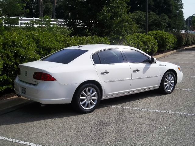 2007 Buick Lucerne GL Sedan 4D