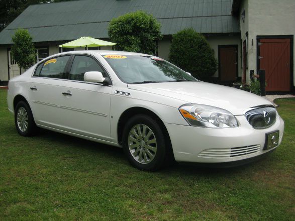 2007 Buick Lucerne GS 460 Sedan 4D