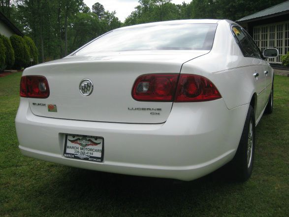 2007 Buick Lucerne GS 460 Sedan 4D