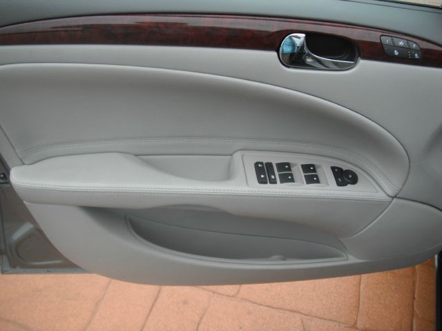 2007 Buick Lucerne MARK Levinson