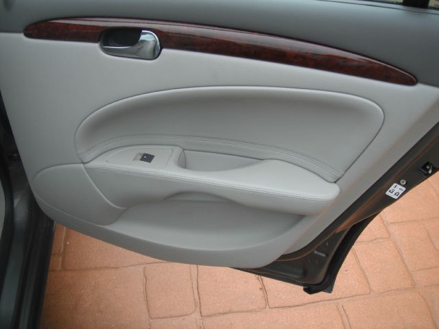 2007 Buick Lucerne MARK Levinson