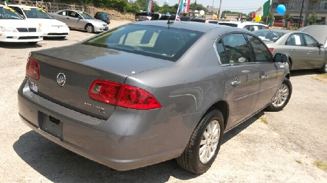 2007 Buick Lucerne GS 460 Sedan 4D